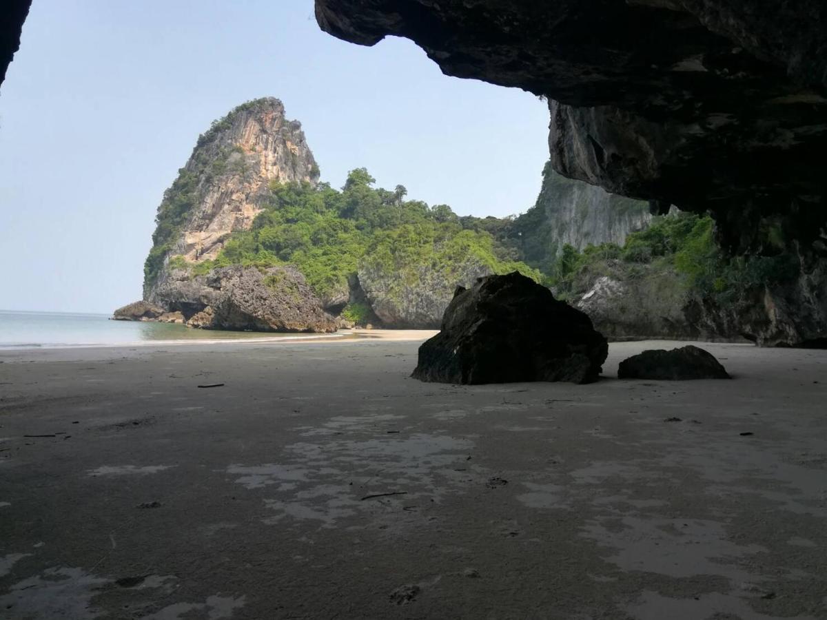 Cashew Nut Bungalow, Ko Mook 외부 사진